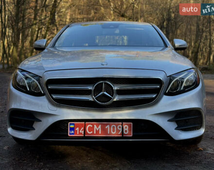 Сірий Мерседес Е-Клас, об'ємом двигуна 1.99 л та пробігом 109 тис. км за 28500 $, фото 6 на Automoto.ua