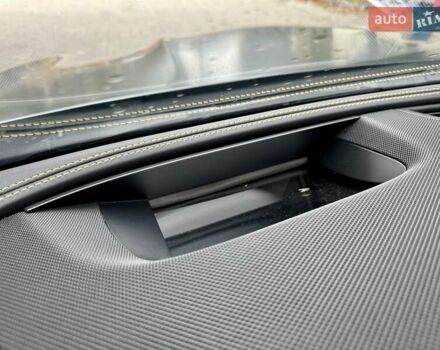 Сірий Мерседес Е-Клас, об'ємом двигуна 3.98 л та пробігом 17 тис. км за 96500 $, фото 46 на Automoto.ua