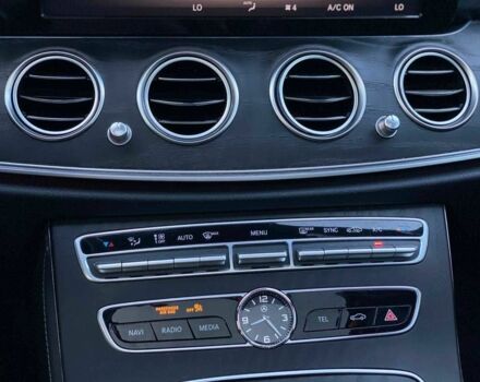 Серый Мерседес Е-Класс, объемом двигателя 2 л и пробегом 94 тыс. км за 30990 $, фото 14 на Automoto.ua