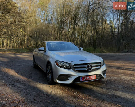 Сірий Мерседес Е-Клас, об'ємом двигуна 1.99 л та пробігом 109 тис. км за 28500 $, фото 2 на Automoto.ua