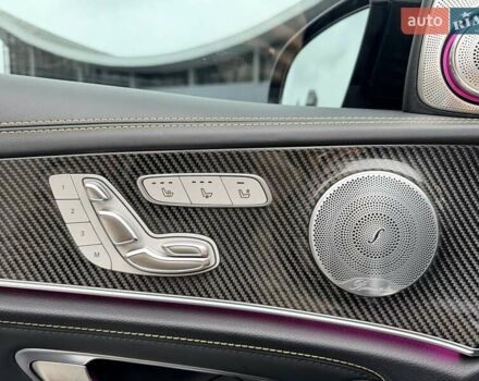 Серый Мерседес Е-Класс, объемом двигателя 3.98 л и пробегом 64 тыс. км за 89500 $, фото 27 на Automoto.ua