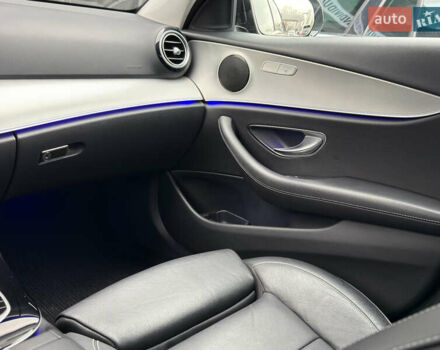Сірий Мерседес Е-Клас, об'ємом двигуна 2 л та пробігом 225 тис. км за 29500 $, фото 11 на Automoto.ua