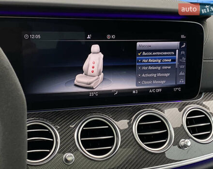 Серый Мерседес Е-Класс, объемом двигателя 3.98 л и пробегом 55 тыс. км за 72990 $, фото 17 на Automoto.ua