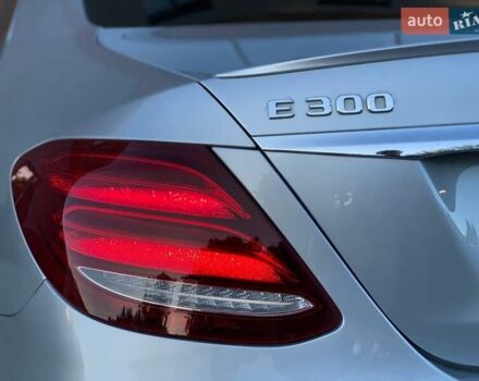 Серый Мерседес Е-Класс, объемом двигателя 1.99 л и пробегом 94 тыс. км за 29790 $, фото 16 на Automoto.ua