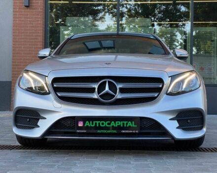 Серый Мерседес Е-Класс, объемом двигателя 2 л и пробегом 94 тыс. км за 30990 $, фото 1 на Automoto.ua