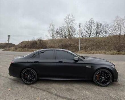 Сірий Мерседес Е-Клас, об'ємом двигуна 3.98 л та пробігом 97 тис. км за 79500 $, фото 2 на Automoto.ua