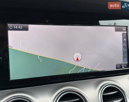 Сірий Мерседес Е-Клас, об'ємом двигуна 2 л та пробігом 225 тис. км за 29500 $, фото 42 на Automoto.ua