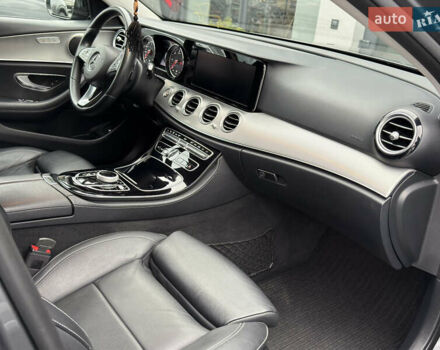 Сірий Мерседес Е-Клас, об'ємом двигуна 2 л та пробігом 225 тис. км за 29500 $, фото 9 на Automoto.ua