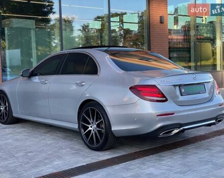 Серый Мерседес Е-Класс, объемом двигателя 1.99 л и пробегом 94 тыс. км за 29790 $, фото 10 на Automoto.ua
