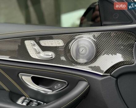 Сірий Мерседес Е-Клас, об'ємом двигуна 3.98 л та пробігом 17 тис. км за 96500 $, фото 51 на Automoto.ua