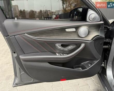 Серый Мерседес Е-Класс, объемом двигателя 3 л и пробегом 80 тыс. км за 49500 $, фото 29 на Automoto.ua