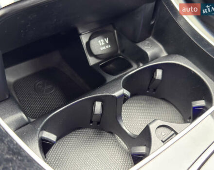 Сірий Мерседес Е-Клас, об'ємом двигуна 2 л та пробігом 225 тис. км за 29500 $, фото 61 на Automoto.ua