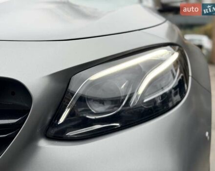 Серый Мерседес Е-Класс, объемом двигателя 3.98 л и пробегом 64 тыс. км за 89500 $, фото 21 на Automoto.ua