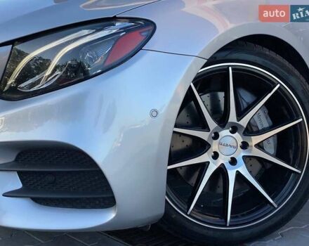 Серый Мерседес Е-Класс, объемом двигателя 1.99 л и пробегом 94 тыс. км за 29790 $, фото 3 на Automoto.ua