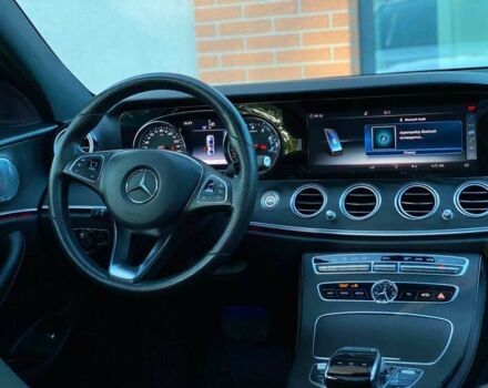 Серый Мерседес Е-Класс, объемом двигателя 2 л и пробегом 94 тыс. км за 30990 $, фото 20 на Automoto.ua