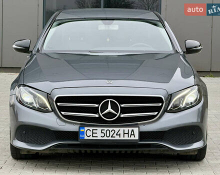 Сірий Мерседес Е-Клас, об'ємом двигуна 2 л та пробігом 225 тис. км за 29500 $, фото 6 на Automoto.ua