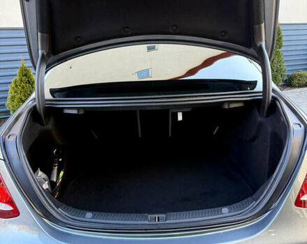 Сірий Мерседес Е-Клас, об'ємом двигуна 1.99 л та пробігом 115 тис. км за 31000 $, фото 15 на Automoto.ua