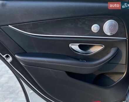 Серый Мерседес Е-Класс, объемом двигателя 1.99 л и пробегом 94 тыс. км за 29790 $, фото 60 на Automoto.ua
