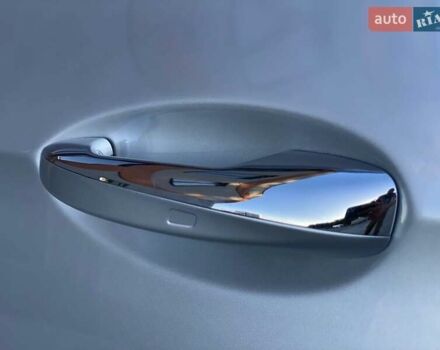 Серый Мерседес Е-Класс, объемом двигателя 1.99 л и пробегом 94 тыс. км за 29790 $, фото 15 на Automoto.ua