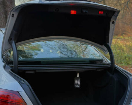 Сірий Мерседес Е-Клас, об'ємом двигуна 1.99 л та пробігом 109 тис. км за 28500 $, фото 42 на Automoto.ua