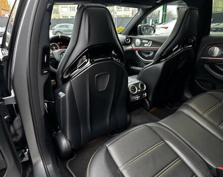 Сірий Мерседес Е-Клас, об'ємом двигуна 3.98 л та пробігом 76 тис. км за 74000 $, фото 15 на Automoto.ua