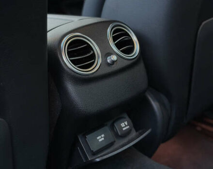 Сірий Мерседес Е-Клас, об'ємом двигуна 1.99 л та пробігом 109 тис. км за 28500 $, фото 38 на Automoto.ua