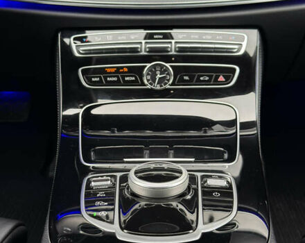 Сірий Мерседес Е-Клас, об'ємом двигуна 2 л та пробігом 225 тис. км за 29500 $, фото 27 на Automoto.ua