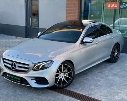 Серый Мерседес Е-Класс, объемом двигателя 1.99 л и пробегом 94 тыс. км за 29790 $, фото 2 на Automoto.ua