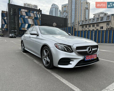 Серый Мерседес Е-Класс, объемом двигателя 1.99 л и пробегом 135 тыс. км за 31700 $, фото 7 на Automoto.ua