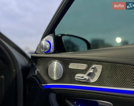 Серый Мерседес Е-Класс, объемом двигателя 4 л и пробегом 44 тыс. км за 78999 $, фото 30 на Automoto.ua