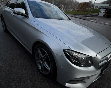 Серый Мерседес Е-Класс, объемом двигателя 1.99 л и пробегом 123 тыс. км за 36000 $, фото 1 на Automoto.ua