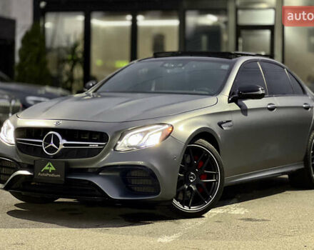 Серый Мерседес Е-Класс, объемом двигателя 4 л и пробегом 44 тыс. км за 78999 $, фото 53 на Automoto.ua