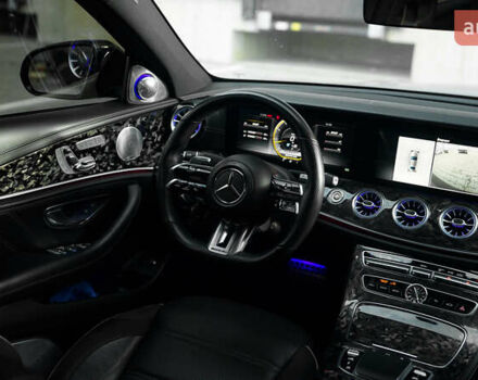 Серый Мерседес Е-Класс, объемом двигателя 4 л и пробегом 42 тыс. км за 89000 $, фото 40 на Automoto.ua