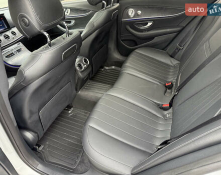 Серый Мерседес Е-Класс, объемом двигателя 1.99 л и пробегом 135 тыс. км за 31700 $, фото 18 на Automoto.ua