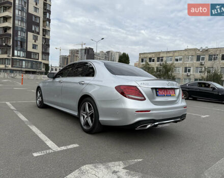 Серый Мерседес Е-Класс, объемом двигателя 1.99 л и пробегом 135 тыс. км за 31700 $, фото 11 на Automoto.ua