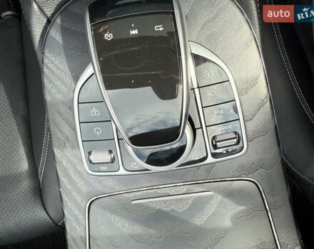 Серый Мерседес Е-Класс, объемом двигателя 1.99 л и пробегом 135 тыс. км за 31700 $, фото 5 на Automoto.ua