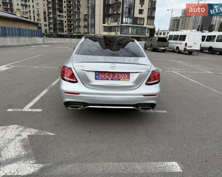 Серый Мерседес Е-Класс, объемом двигателя 1.99 л и пробегом 135 тыс. км за 31700 $, фото 10 на Automoto.ua