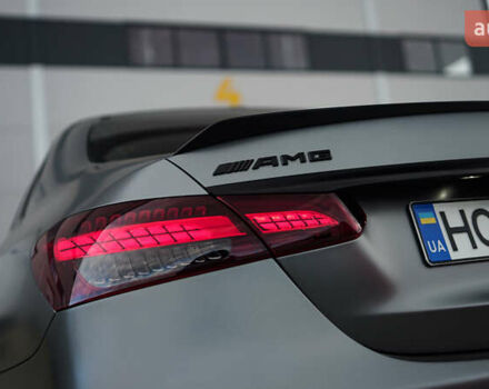 Серый Мерседес Е-Класс, объемом двигателя 4 л и пробегом 42 тыс. км за 89000 $, фото 13 на Automoto.ua