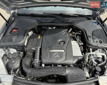 Серый Мерседес Е-Класс, объемом двигателя 1.99 л и пробегом 135 тыс. км за 31700 $, фото 16 на Automoto.ua