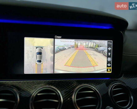 Серый Мерседес Е-Класс, объемом двигателя 4 л и пробегом 44 тыс. км за 78999 $, фото 44 на Automoto.ua