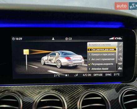 Серый Мерседес Е-Класс, объемом двигателя 4 л и пробегом 44 тыс. км за 78999 $, фото 48 на Automoto.ua