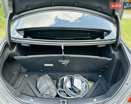 Сірий Мерседес Е-Клас, об'ємом двигуна 2 л та пробігом 150 тис. км за 34500 $, фото 28 на Automoto.ua