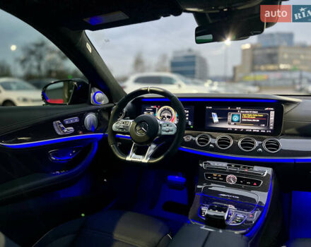 Серый Мерседес Е-Класс, объемом двигателя 4 л и пробегом 44 тыс. км за 78999 $, фото 34 на Automoto.ua