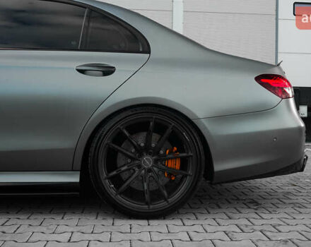 Серый Мерседес Е-Класс, объемом двигателя 4 л и пробегом 42 тыс. км за 89000 $, фото 17 на Automoto.ua