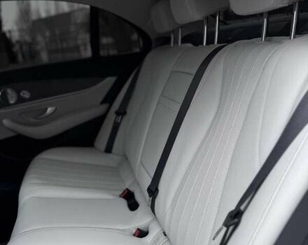 Сірий Мерседес Е-Клас, об'ємом двигуна 1.99 л та пробігом 41 тис. км за 48700 $, фото 38 на Automoto.ua