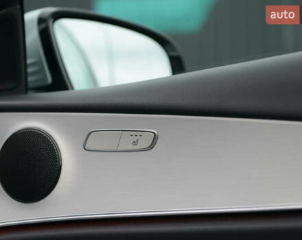 Серый Мерседес Е-Класс, объемом двигателя 1.95 л и пробегом 35 тыс. км за 49999 $, фото 35 на Automoto.ua
