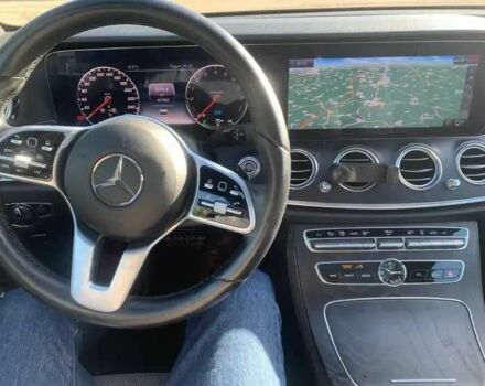 Сірий Мерседес Е-Клас, об'ємом двигуна 2 л та пробігом 107 тис. км за 27000 $, фото 4 на Automoto.ua