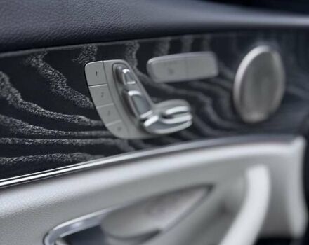 Сірий Мерседес Е-Клас, об'ємом двигуна 1.99 л та пробігом 41 тис. км за 48700 $, фото 16 на Automoto.ua