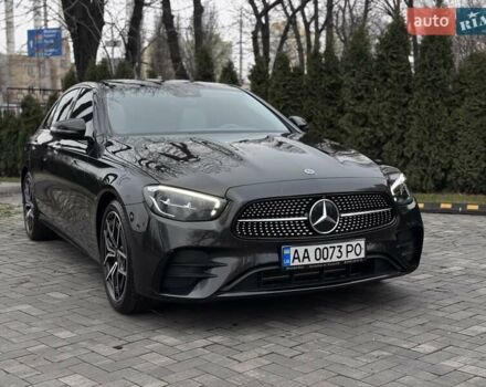 Сірий Мерседес Е-Клас, об'ємом двигуна 1.99 л та пробігом 41 тис. км за 48700 $, фото 1 на Automoto.ua