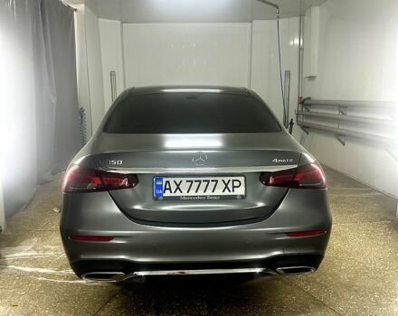 Серый Мерседес Е-Класс, объемом двигателя 2 л и пробегом 100 тыс. км за 50000 $, фото 1 на Automoto.ua